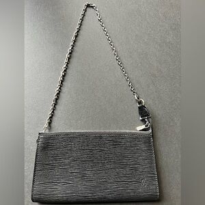 LV Epi Pochette w/ Epi Easy Pouch Chain Silver Sholder Strap